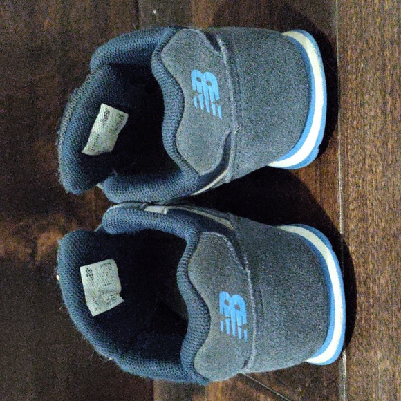 Toddler New Balance size 8 and size 9 available - Picture 3 of 5